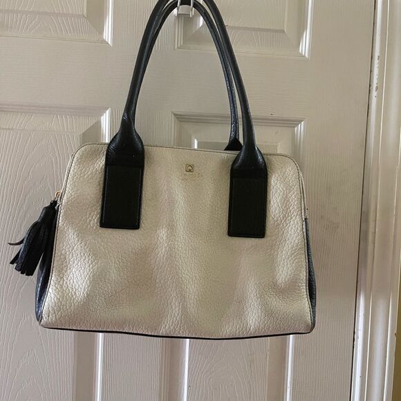 Kate Spade pebble leather beige and black shoulder bag with gold tone ac… - Picture 3 of 16